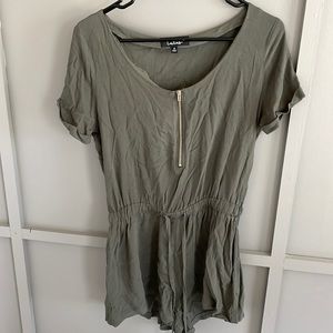 Lulus Oliver Green Short Sleeve Zip-Front Romper - Size S